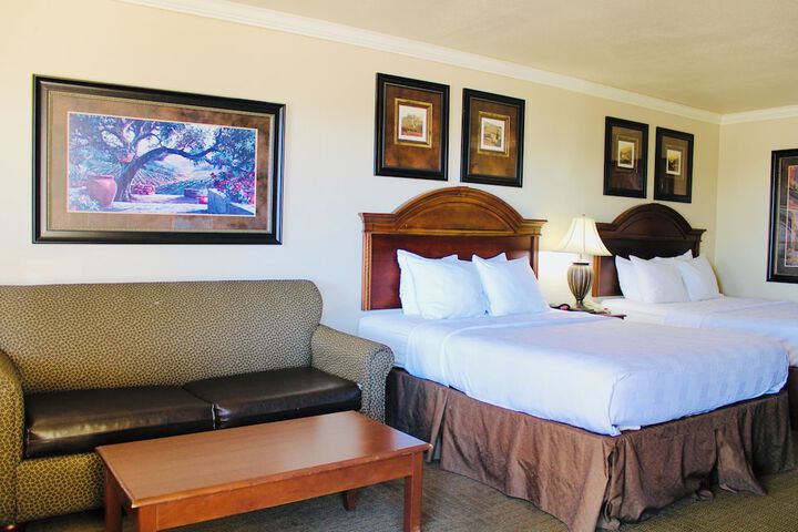 Baymont by Wyndham McAlester Hwy 69