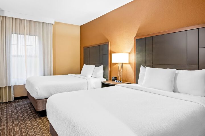 La Quinta Inn & Suites by Wyndham Boone University