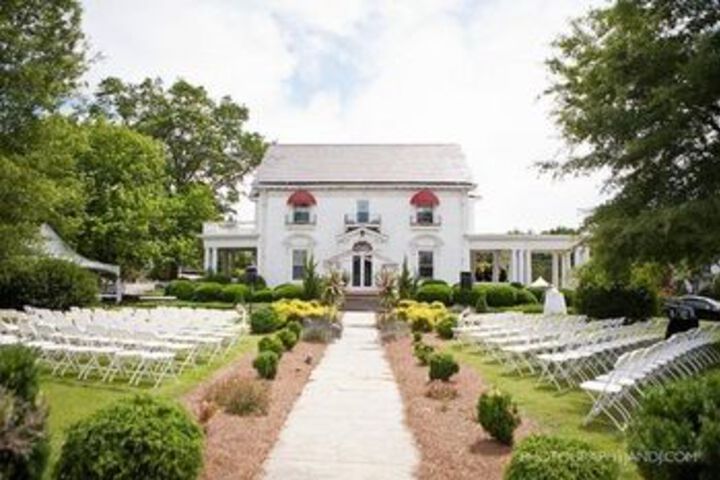 Simply Divine Bed and Breakfast