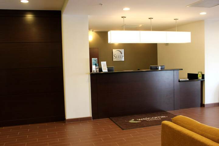 Hotel Interior 10 of 40