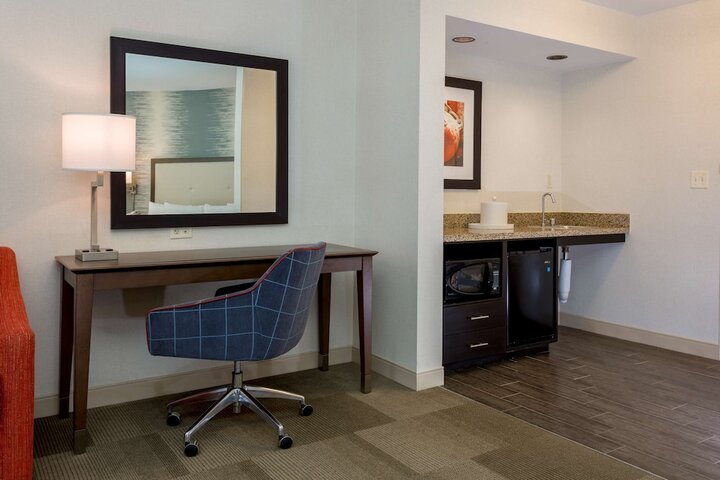 Room 15 of 37