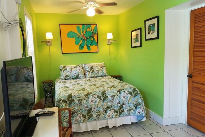 Room 90 of 218