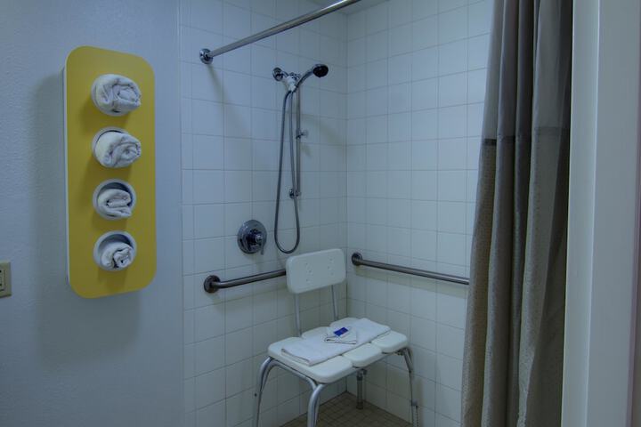 Room 26 of 31