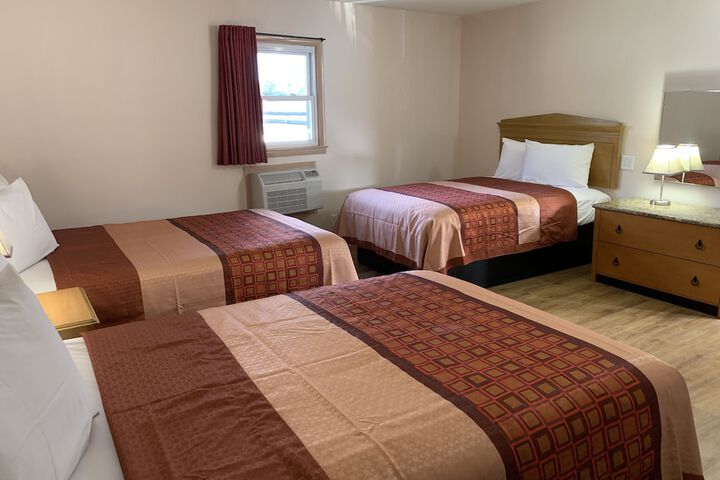 Room 13 of 23