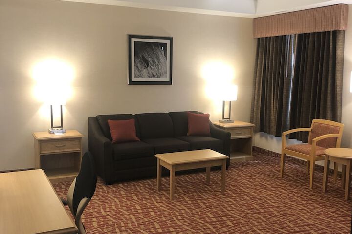 Best Western Plus Cobourg Inn & Convention Centre