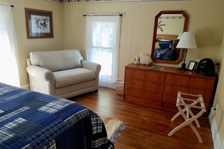 Room 11 of 39