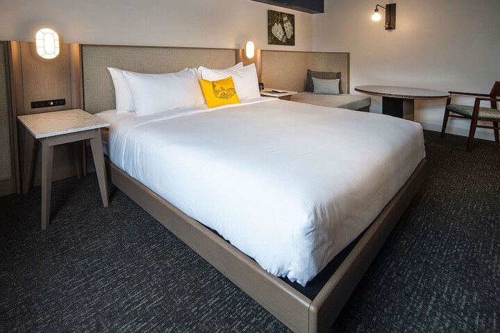 DoubleTree by Hilton St. Johns Harbourview