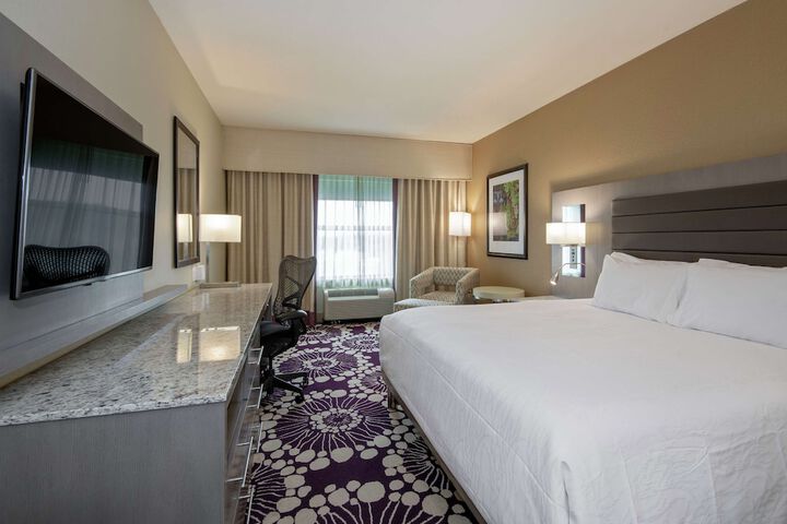 Room 16 of 70