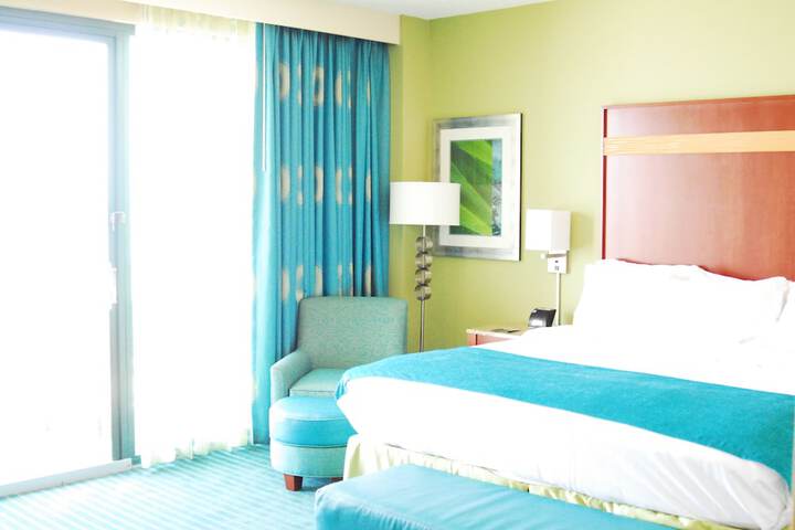 Room 37 of 63