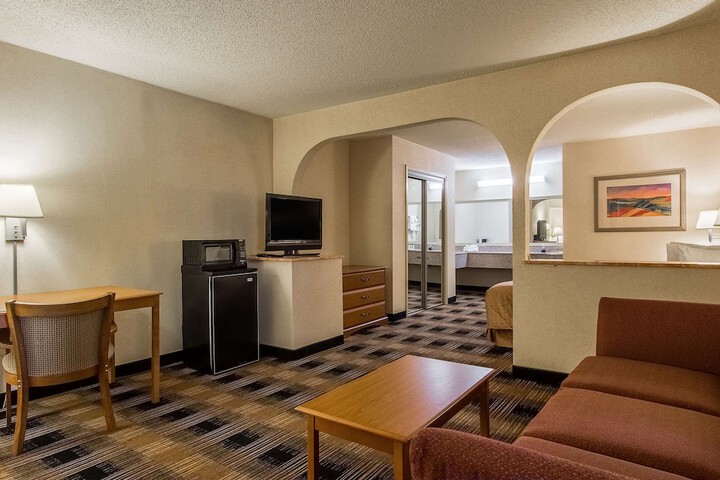Room 23 of 27