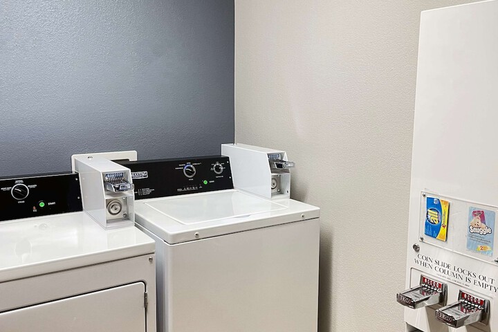 Room 20 of 32