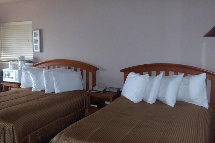 Room 14 of 25