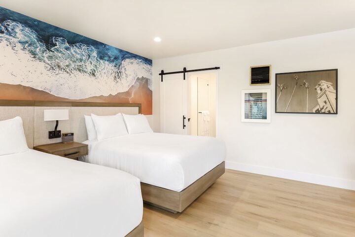Del Mar Beach Hotel
