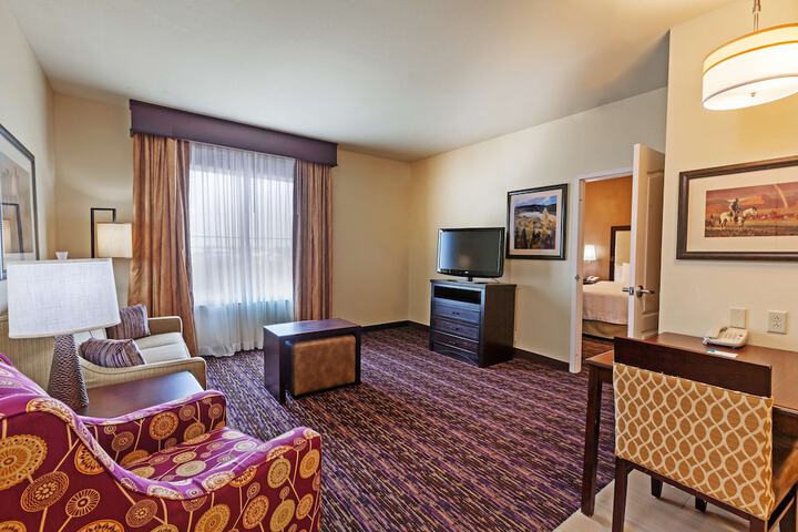 Room 16 of 33