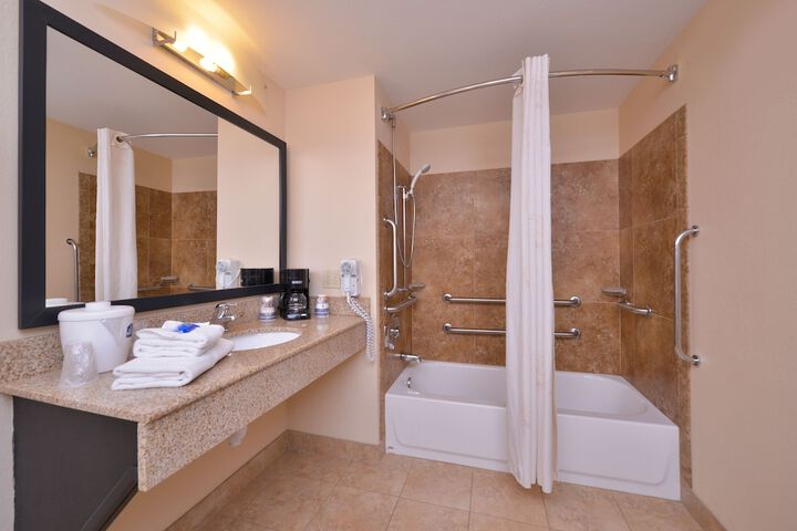 Quality Inn & Suites Williamsport