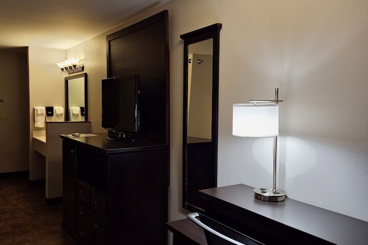 Room 77 of 115