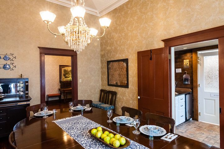 Kennedy Manor B & B