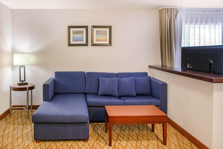 Room 31 of 85