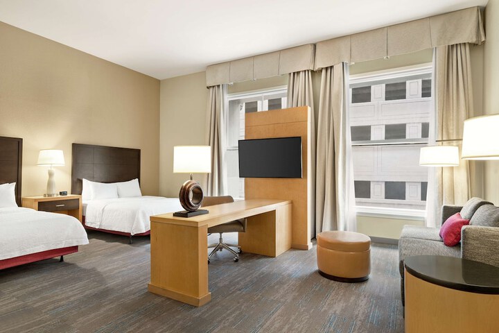 Room 37 of 108
