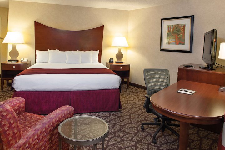 Room 7 of 40