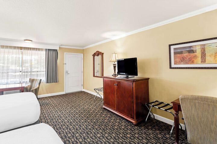 Best Western Miners Inn