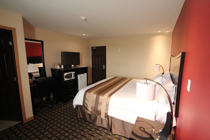 Room 26 of 34