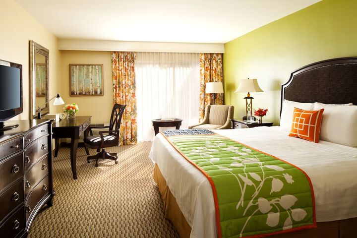 Room 12 of 17