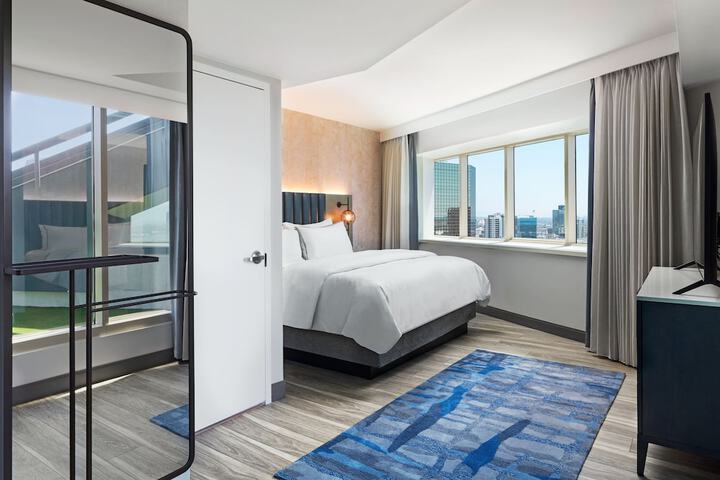 The Westin San Diego Bayview