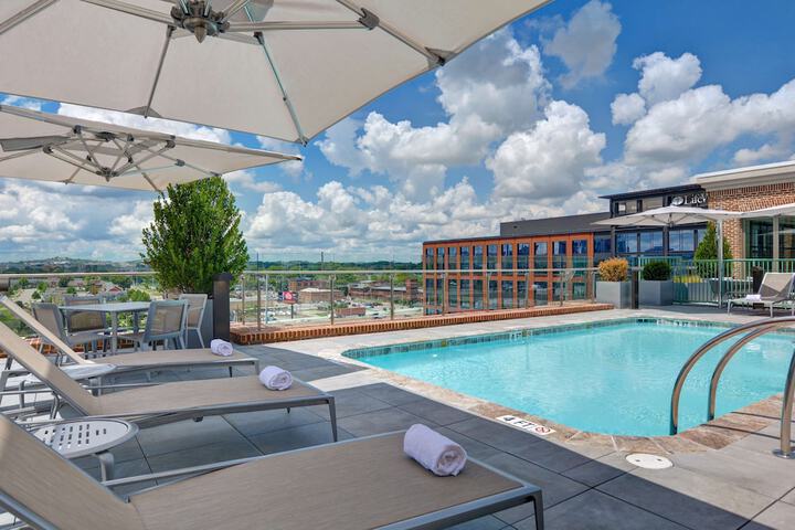 Pool 4 of 56