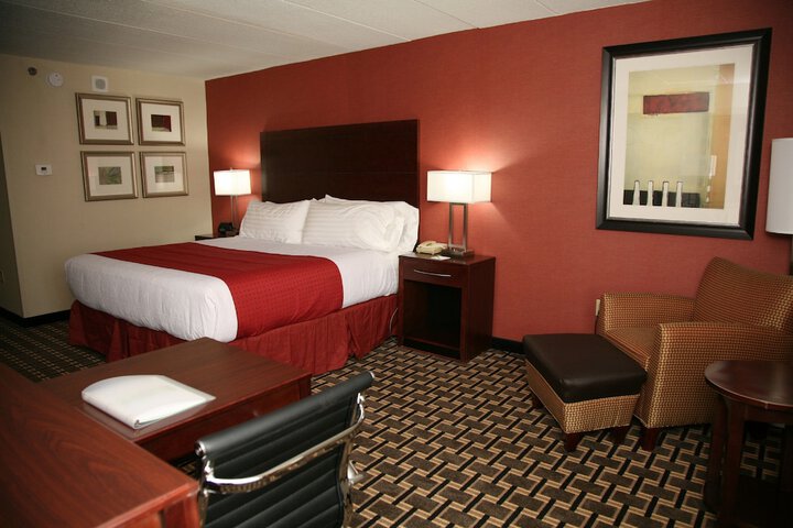Room 20 of 38