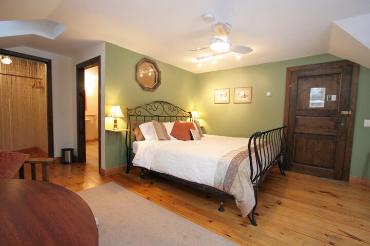 The Old Saco Inn