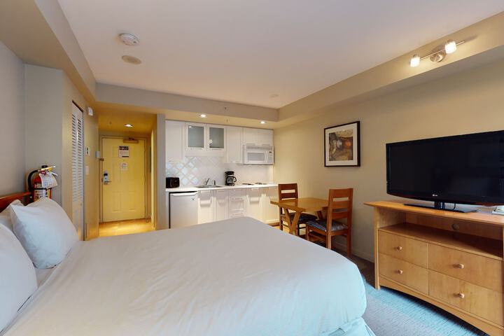 Whistler Peak Lodge