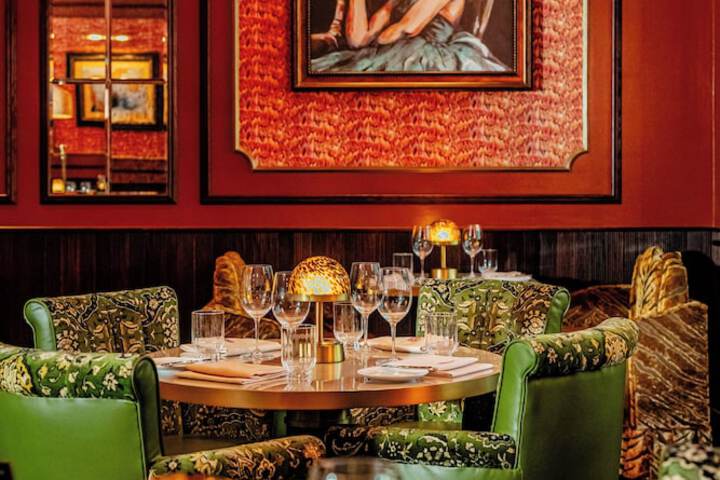 The Stoneleigh Autograph Collection
