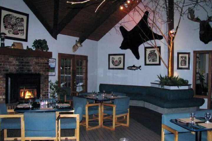 Dining 142 of 154