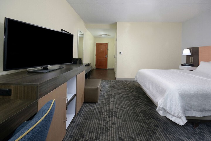 Room 25 of 45