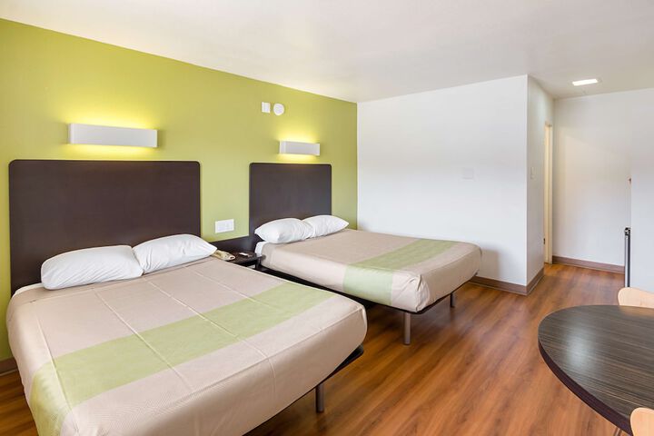 Room 19 of 29