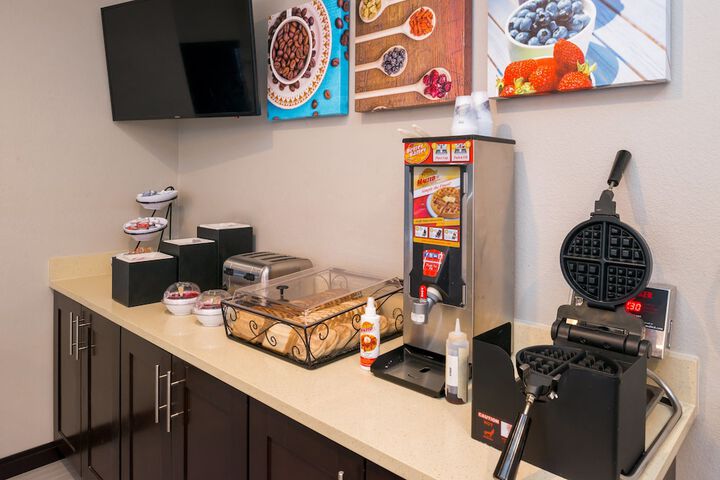Staybridge Suites Pecos by IHG
