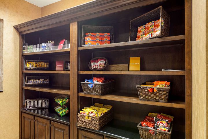 Gift Shop 40 of 44
