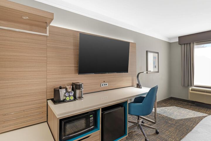Best Western Plus Glen Allen Inn