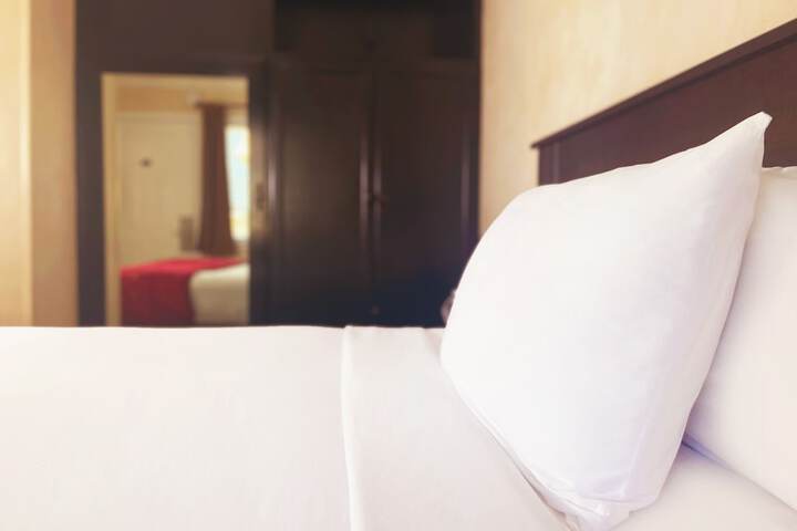 Nite Inn - Walking Distance to Universal Studios Hollywood