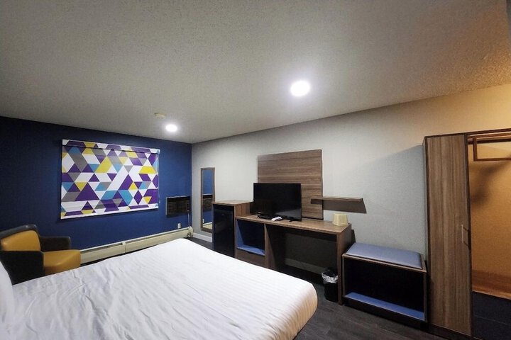 Room 15 of 21