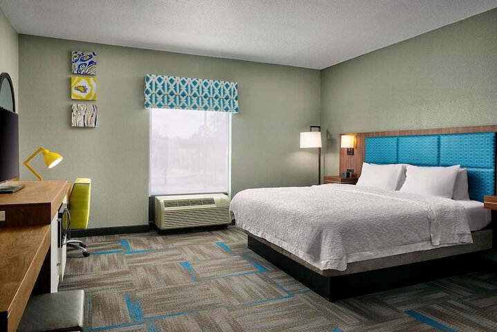 Room 15 of 29