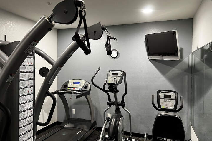 Health and Fitness 28 of 30