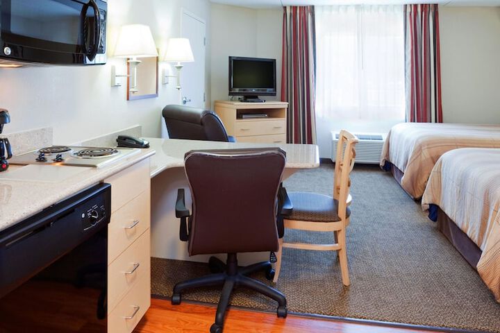 Room 17 of 50