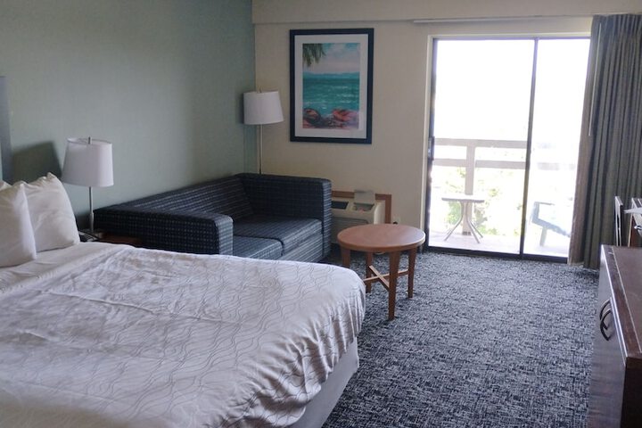Room 19 of 42