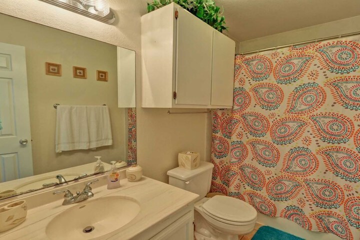 Room 15 of 29