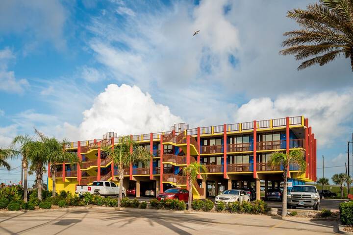 Hotel 3 of 35