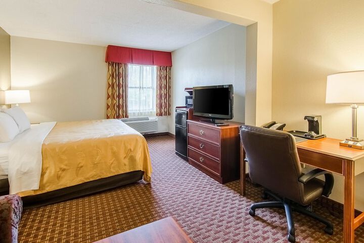 Room 16 of 49
