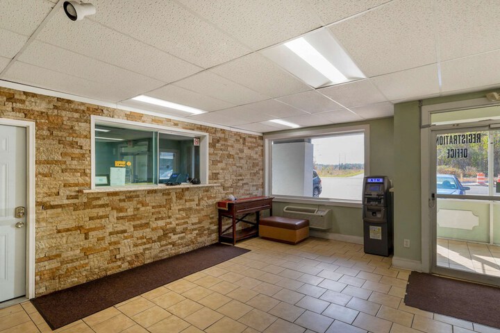 Hotel Interior 10 of 25