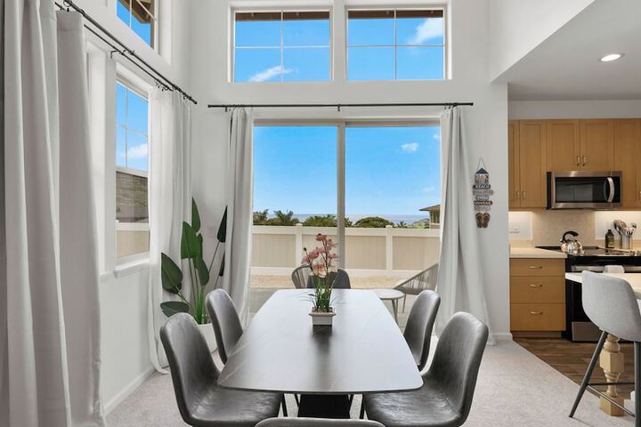 Leale'a by Avantstay Ocean + Mountain Views!